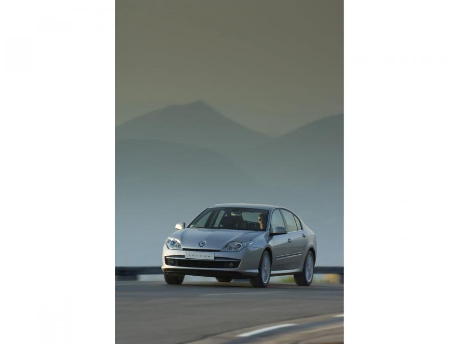  Renault Laguna III 2007 года  (фото 34 из 92)